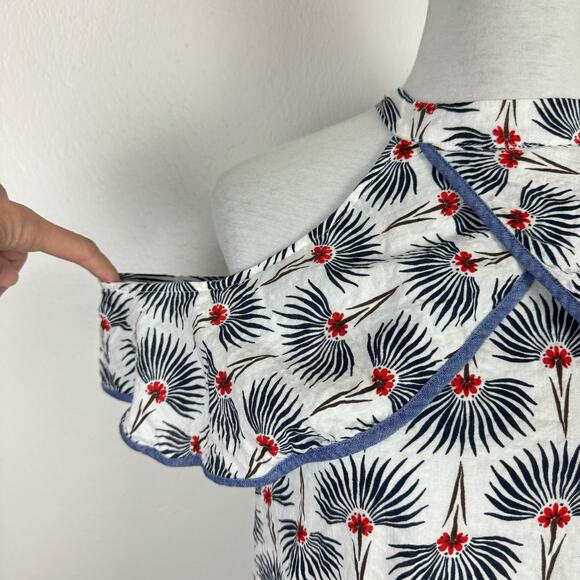 THML Floral Print Crossover Neckline Cold Shoulder Lightweight Summer Top - Picture 9 of 13